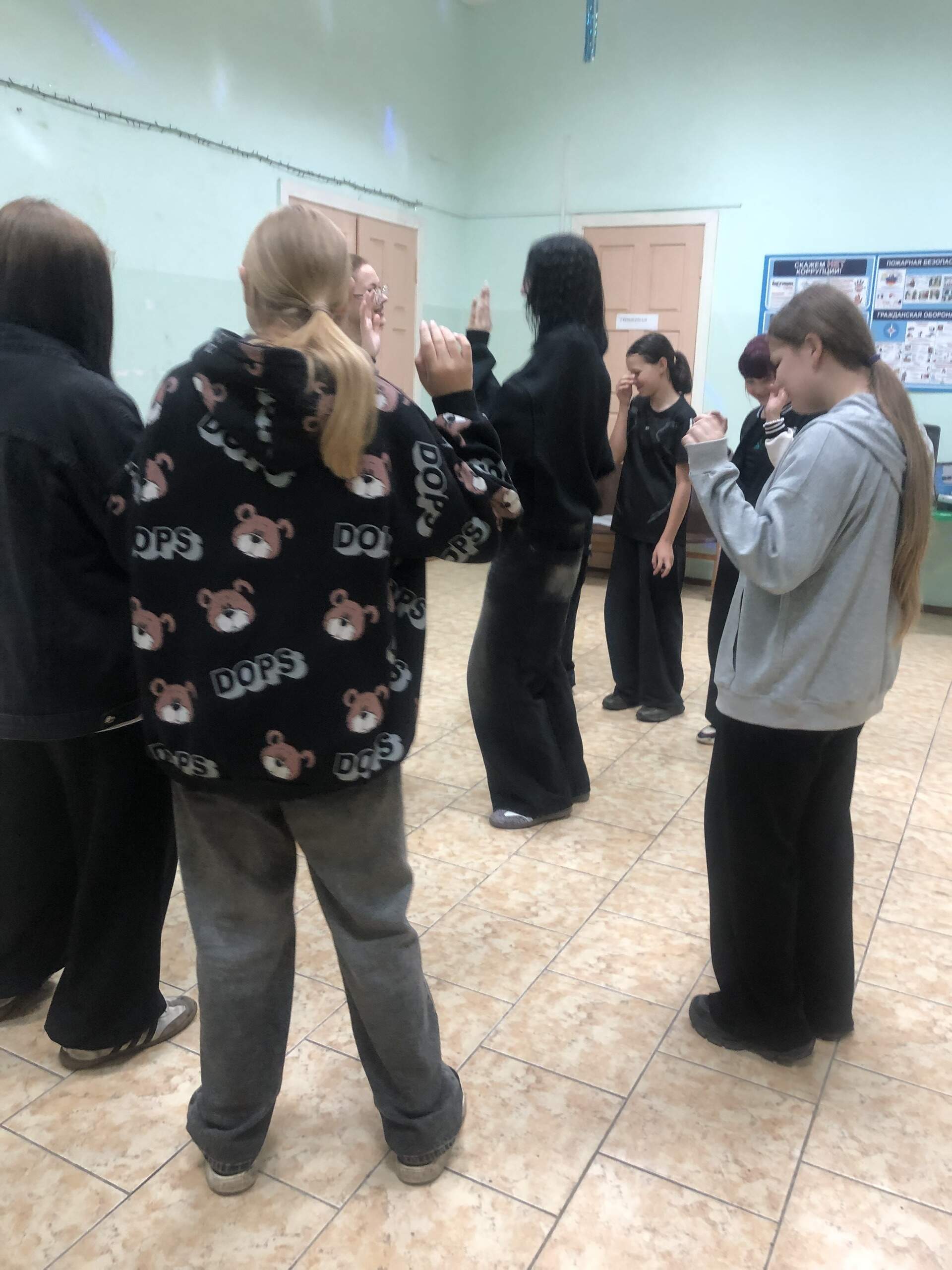 «Танцуй пока молодой!»
